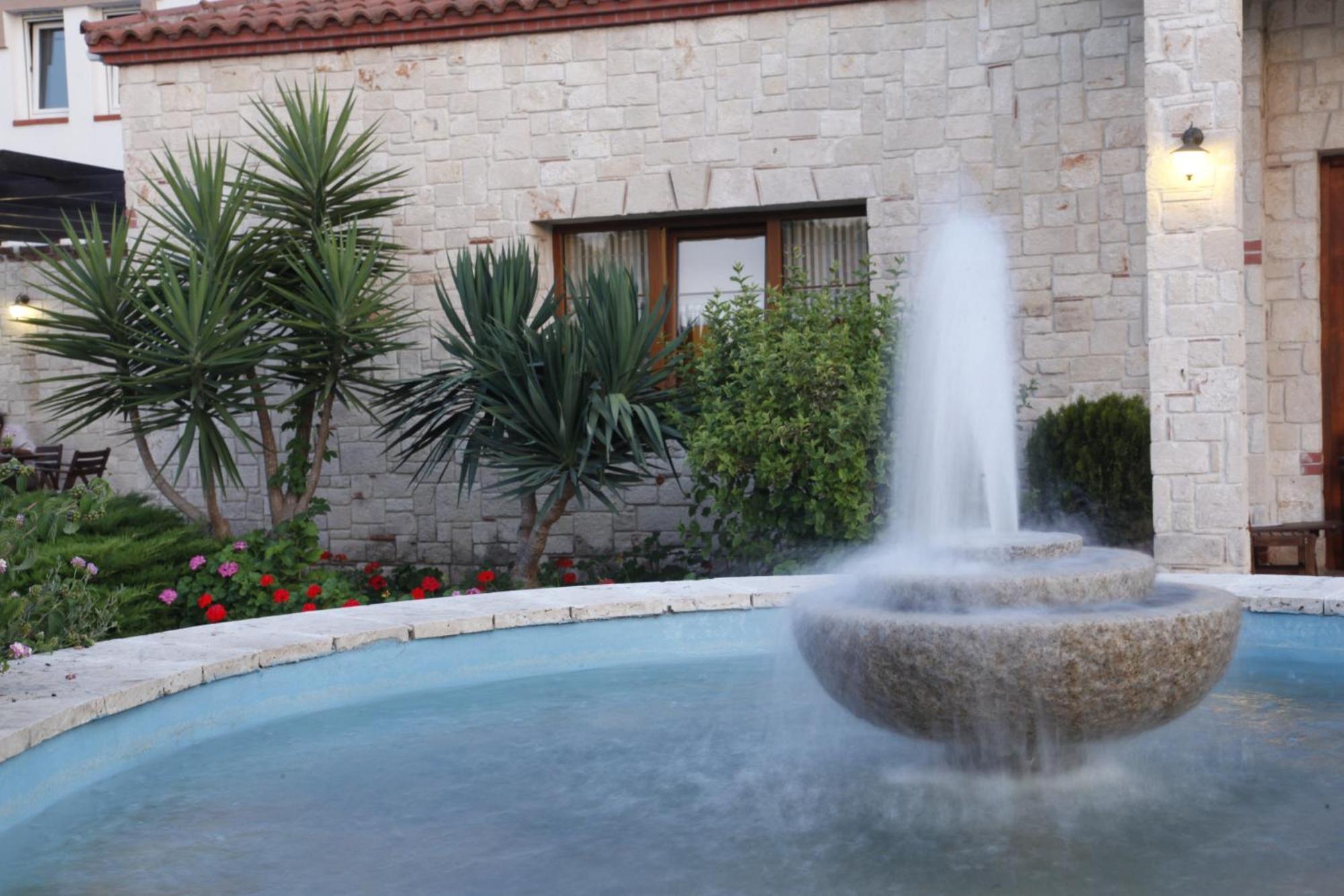 Nostos Hotel Afytos Exterior foto